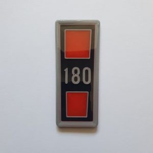 Logo delantero chrysler 180